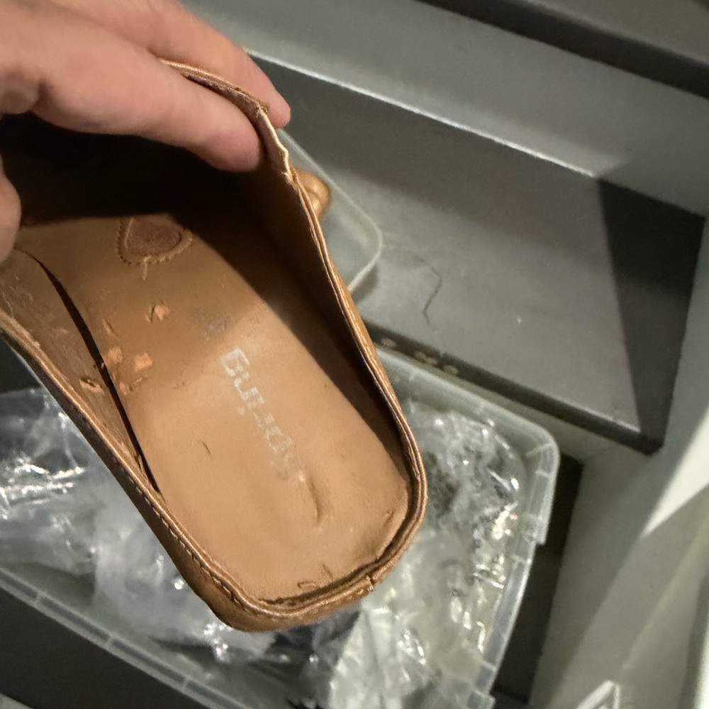 Chic Tan Leather Mules for Women - Picture 7 of 9